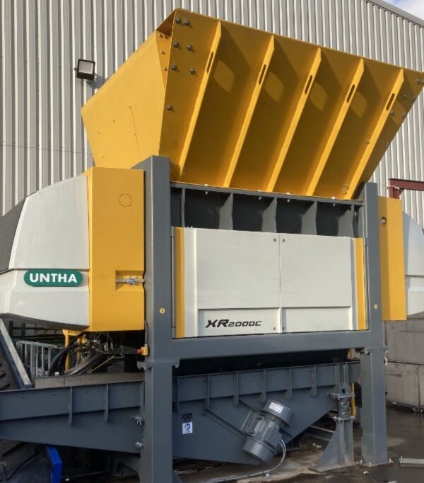 Untha XR2000 Shredder